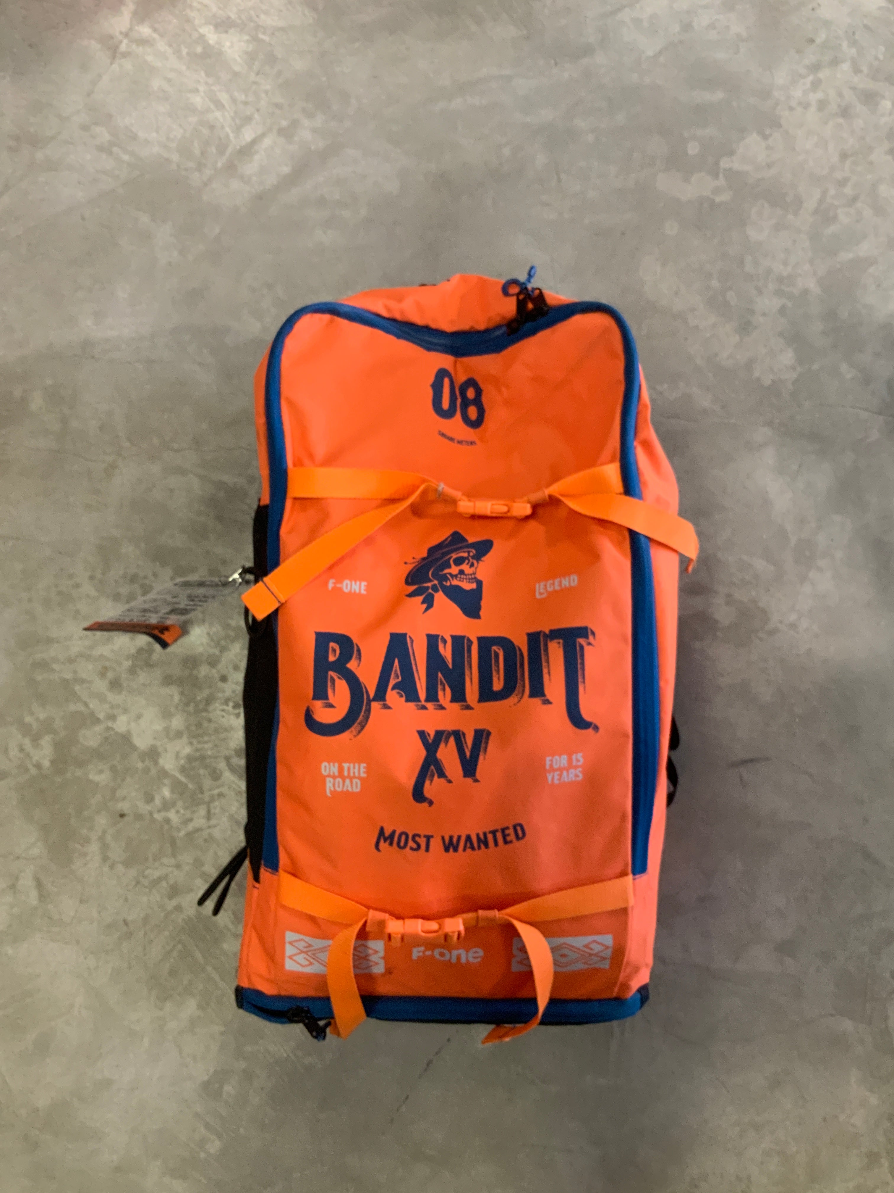 BANDIT XV - F-ONE