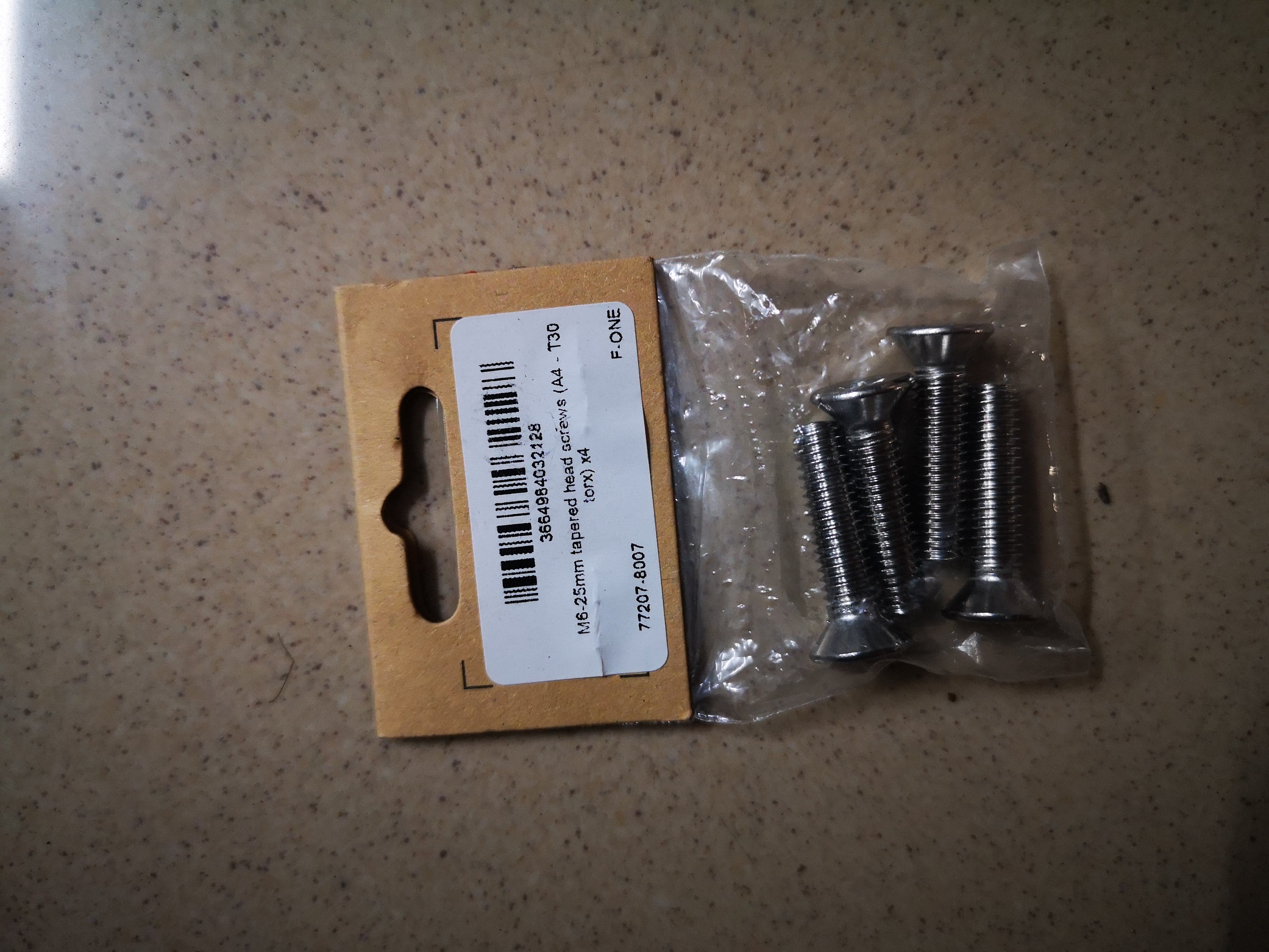 M6-25mm tapered head screws (A4 - T30 torx) x4